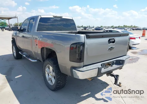 2008 Chevrolet Silverado 1500 Lt2 from USA, damaged, VIN 2GCEK19J781256797
